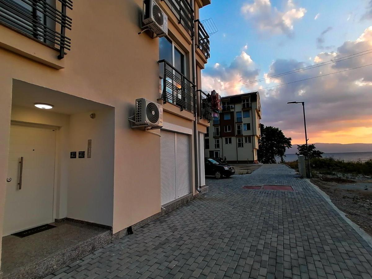 Apartments St.Martinia Ohri Dış mekan fotoğraf